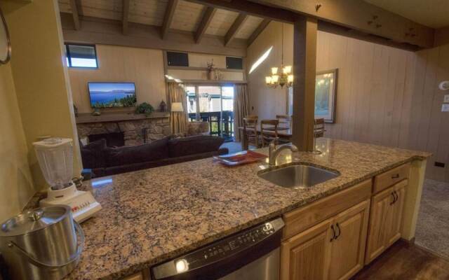 Our Happy Place 3 Bedroom Home by RedAwning