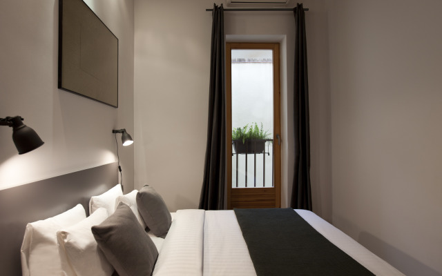 No 9 - The Streets Apartments