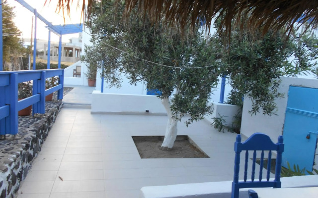 Studios Apartments Kapetanios