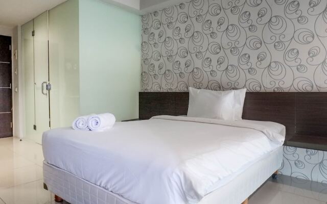 Classic Modern Studio Room Apartment at The Square Surabaya