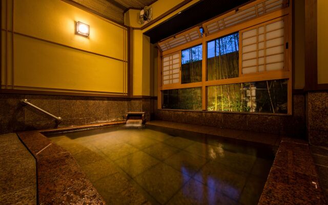 Oiwakeya Ryokan