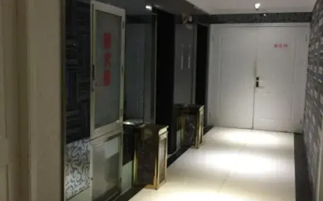 Ibis Styles Shanghai caohejing Hotel