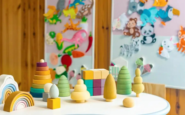 Yeosu Hi Mom Kids Family Pension Black