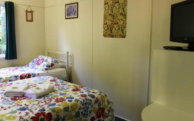 Coral Lodge Bed and Breakfast Inn