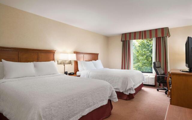 Hampton Inn Belle Vernon