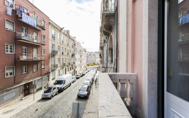 City Deluxe Terrace Apartment Rentexperience