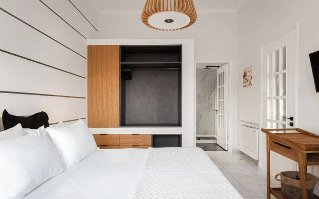 Aniv Villa by The Sea