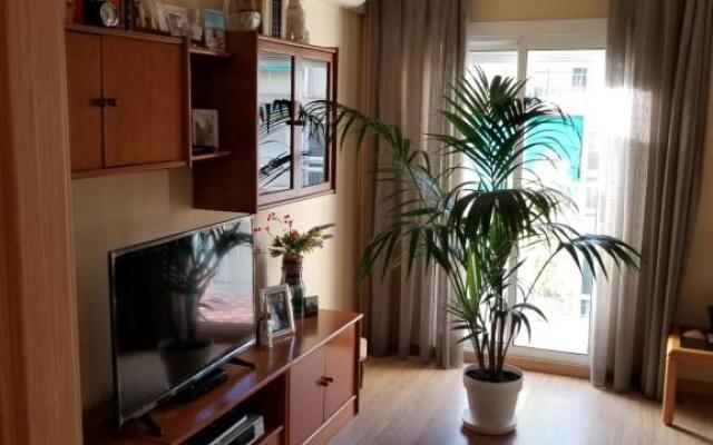 Calle de Dona Dolsa n6, 2Dcha