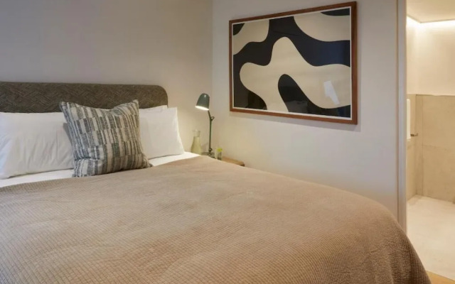 Xenia Signature Collection by Totalstay