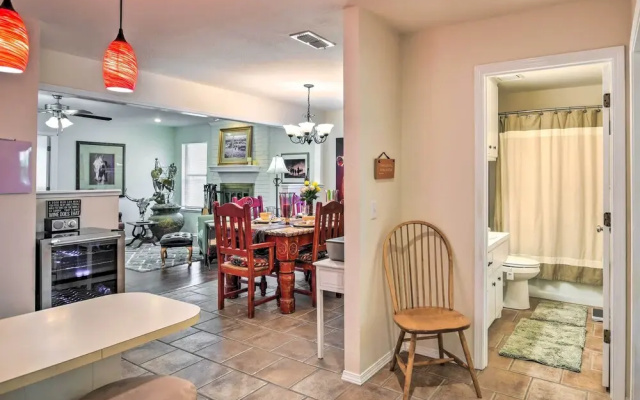 Unique Ranch-style Home < 2 Mi to Downtown!