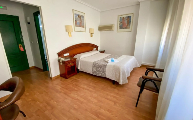 Hotel Cardinal