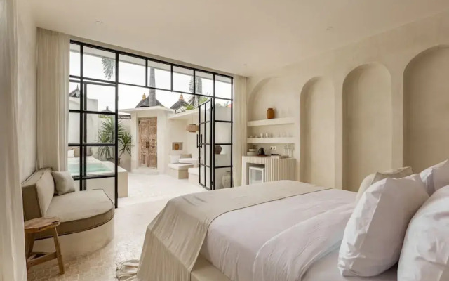 Luxe & Unique honeymoon Bocami Suites- 2 by OriVista