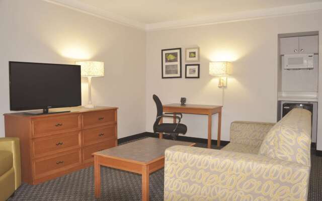 La Quinta Inn by Wyndham Dallas Uptown