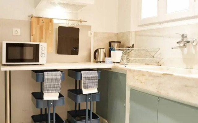Chloe Boutique Apartments Metropolis