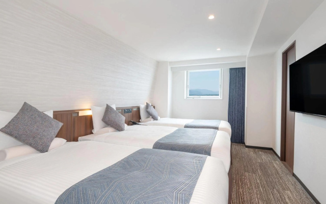 Art Hotel Miyazaki Sky Tower – Guest Rooms – Miyazaki
