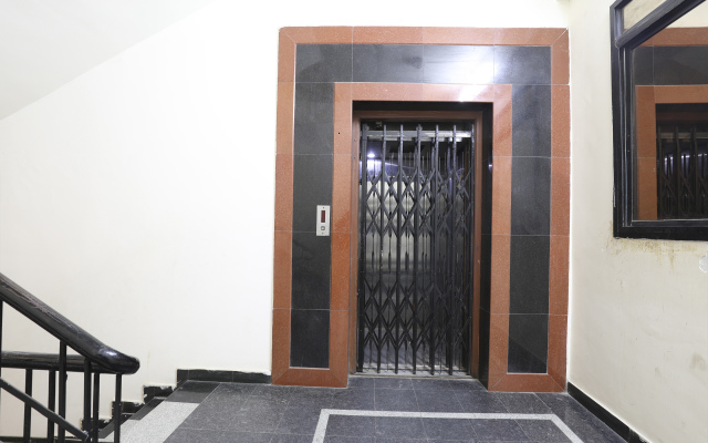 OYO 14726 Hotel Vaishnavi park