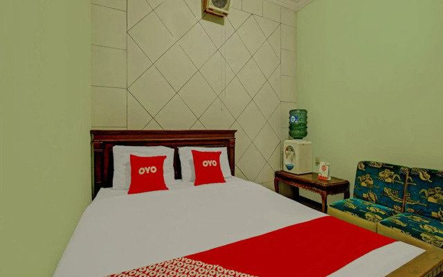 OYO 90031 Villa Papada