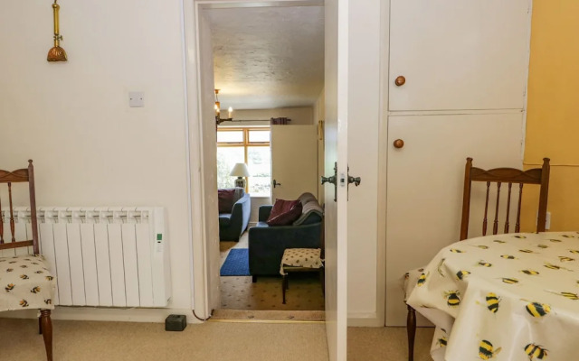 2 Gateside Cottages