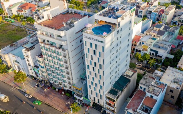 Merry Land Hotel Da Nang