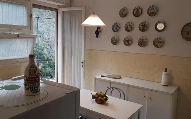 Apartment with a splendid view of the sea-Pianone
