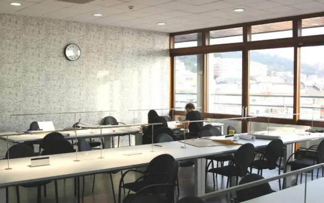 Residencia Universitaria Resa Lesseps