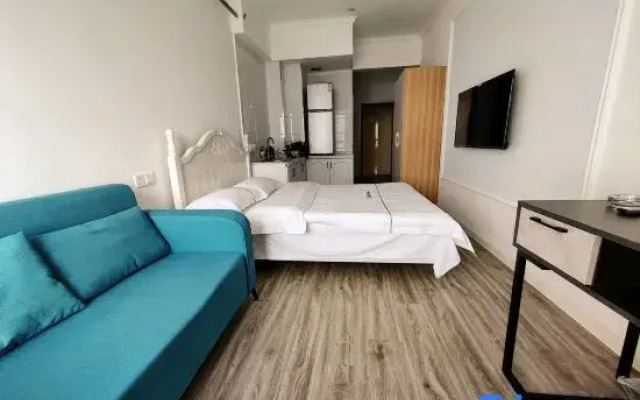 YunLing Business Hotel