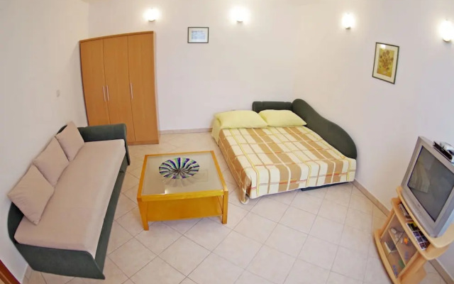 Apartment near Beach and Historical Center of Pula