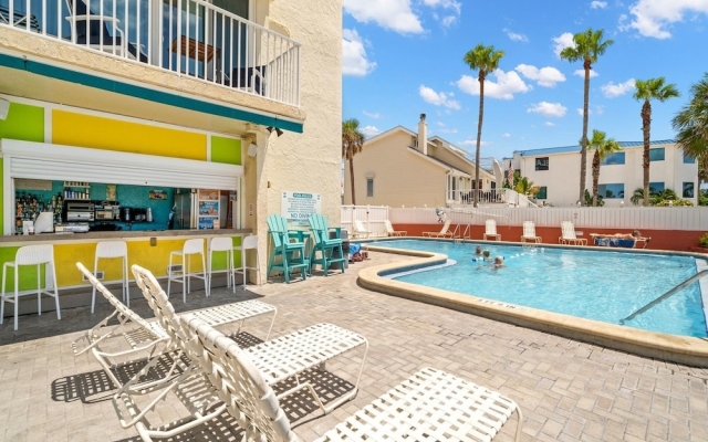 Island Inn 211