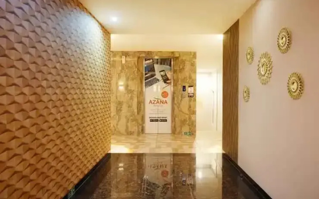 Front One Hotel Sragen