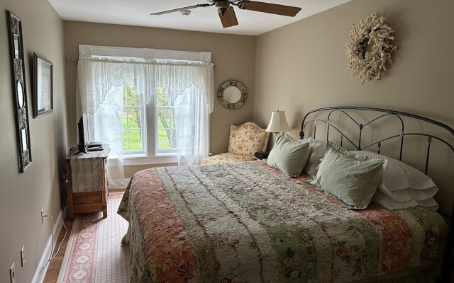 Maple Shade Bed & Breakfast