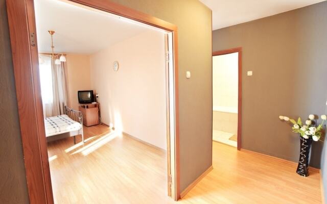 Apartment on Allilueva St. 12a-115