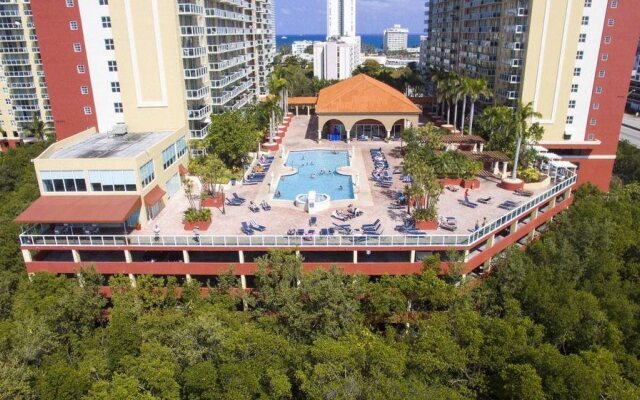 Intracoastal Yacht Club