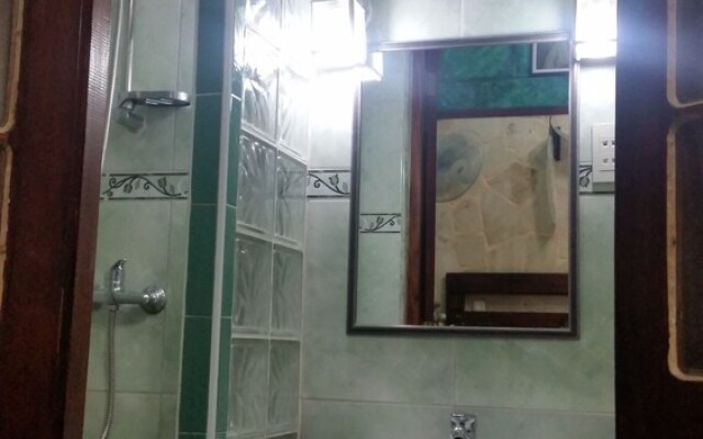Hostal Peregrino Consulado
