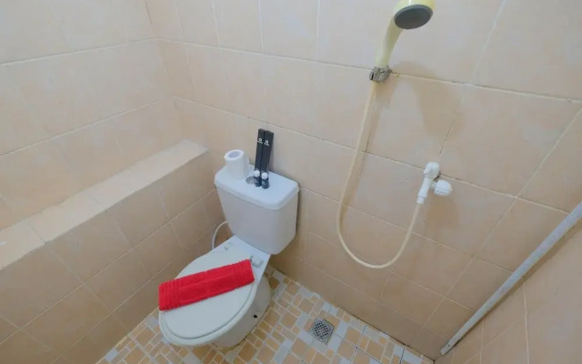 Emerald Functional 2BR Apartment Gading Nias