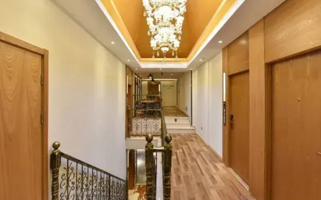 James Joyce Coffetel Hotel (Beijing Jianguomen Subway Station Beijing Railway Station)