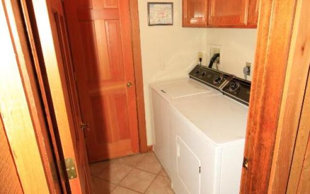 Mountainback #115, Loft, Den