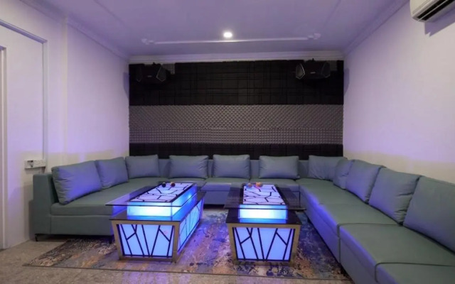 Seremban Grande Villa 163 by Vale Pine