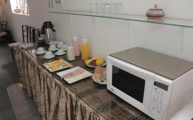 Hostal Alfredo's Palace