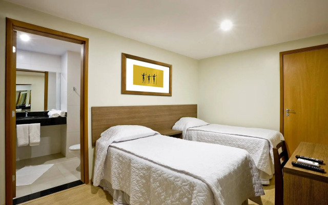 Vida Plaza Hotel