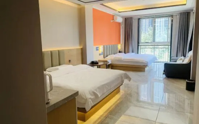 Hill Hotel (Weifang High-speed Railway North Station Branch)