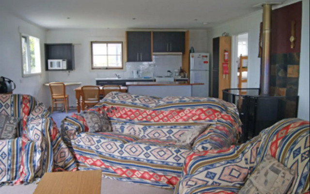 Serenity Holiday Shack