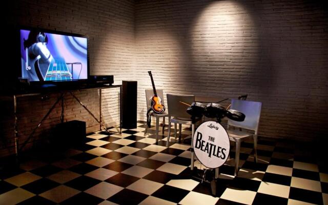 Point Hotel Barbaros