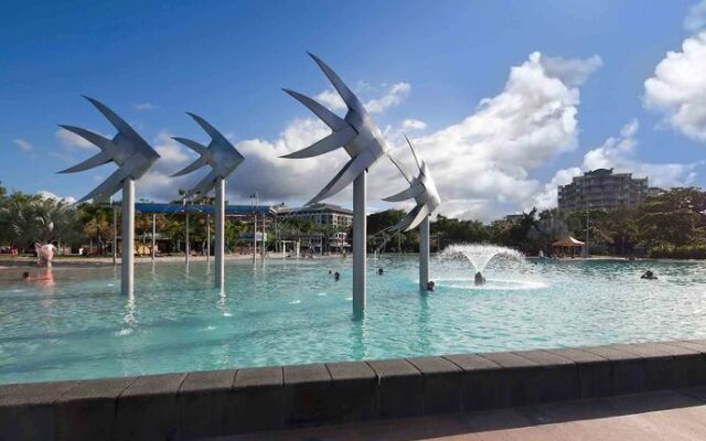 Privately Owned Hotel Room by Cairns Marina 222