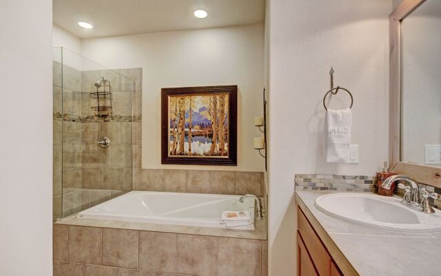 6508 Settlers Creek Townhomes