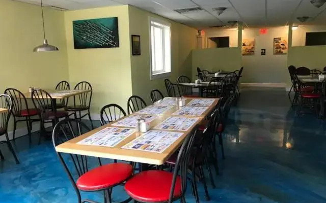 Lake Inn and Restaurant