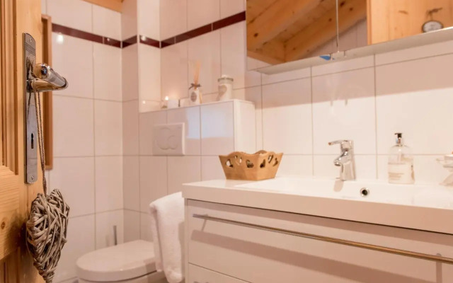 Chalet Petit-sapin - Inh 24833