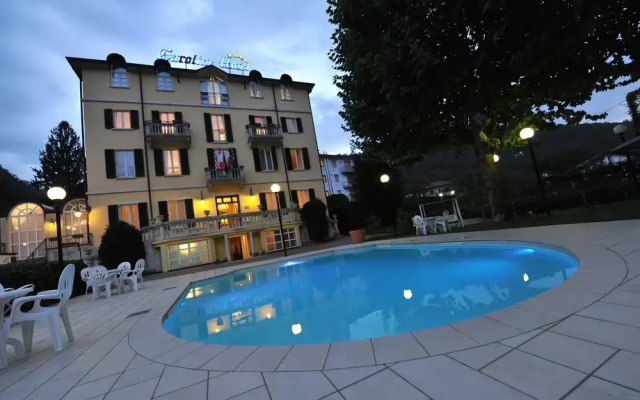 Hotel Caroline