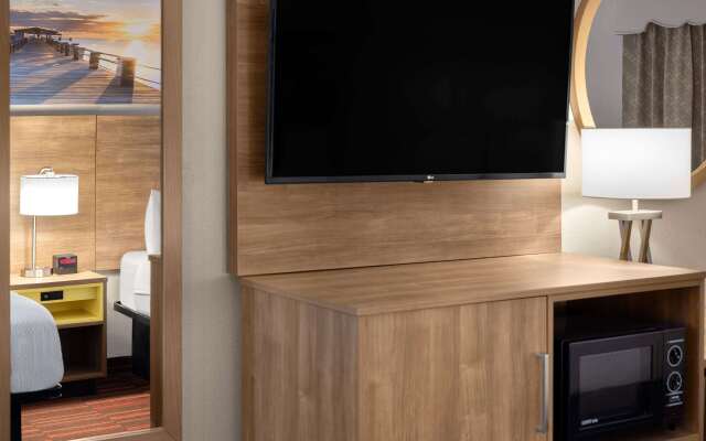 Days Inn by Wyndham Forsyth