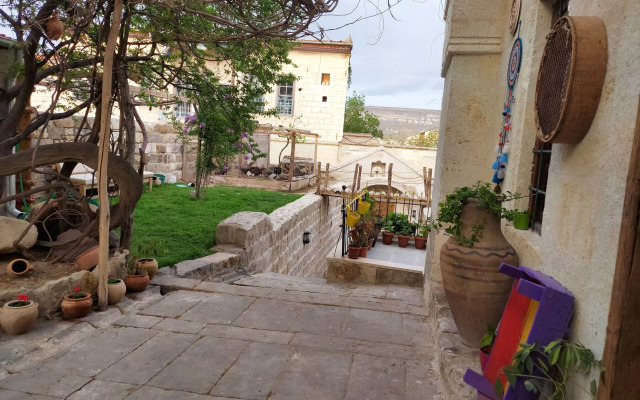 Armesos Cave Hotel