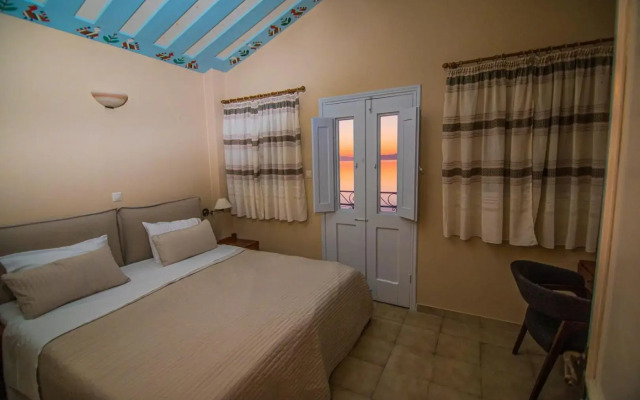 Niriides Hotel & Apartments